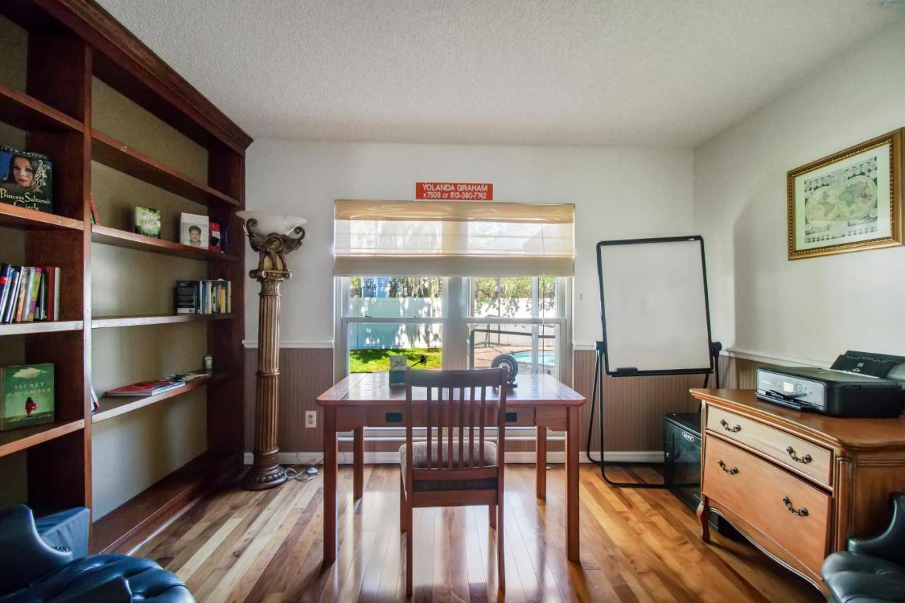 Tampa Bay Pool Home With Heated Pool Brandon Ngoại thất bức ảnh